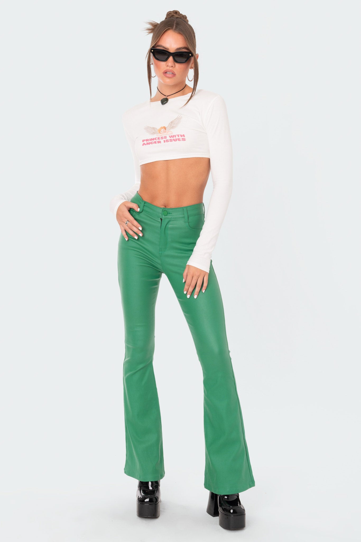 GREEN