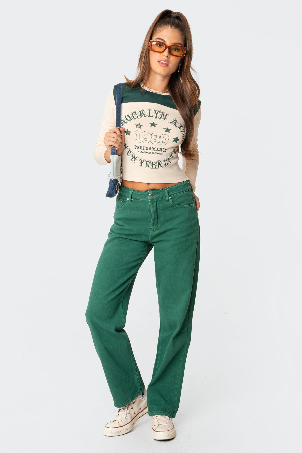 GREEN