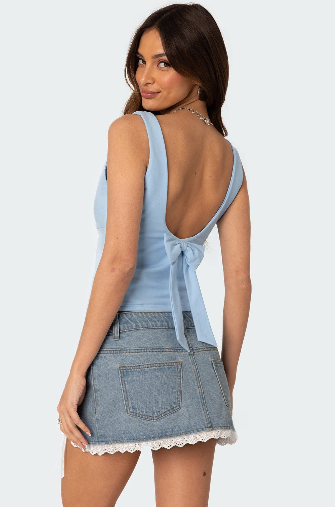 LIGHT BLUE