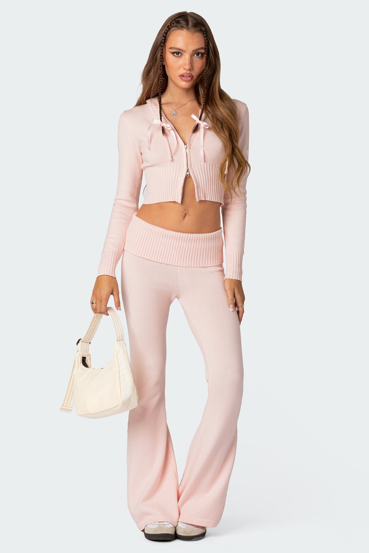 LIGHT PINK